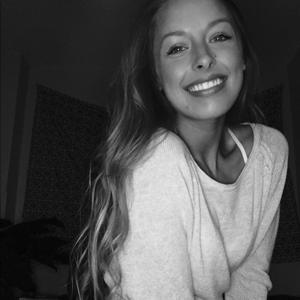 Meet your Posher, Jaclyn